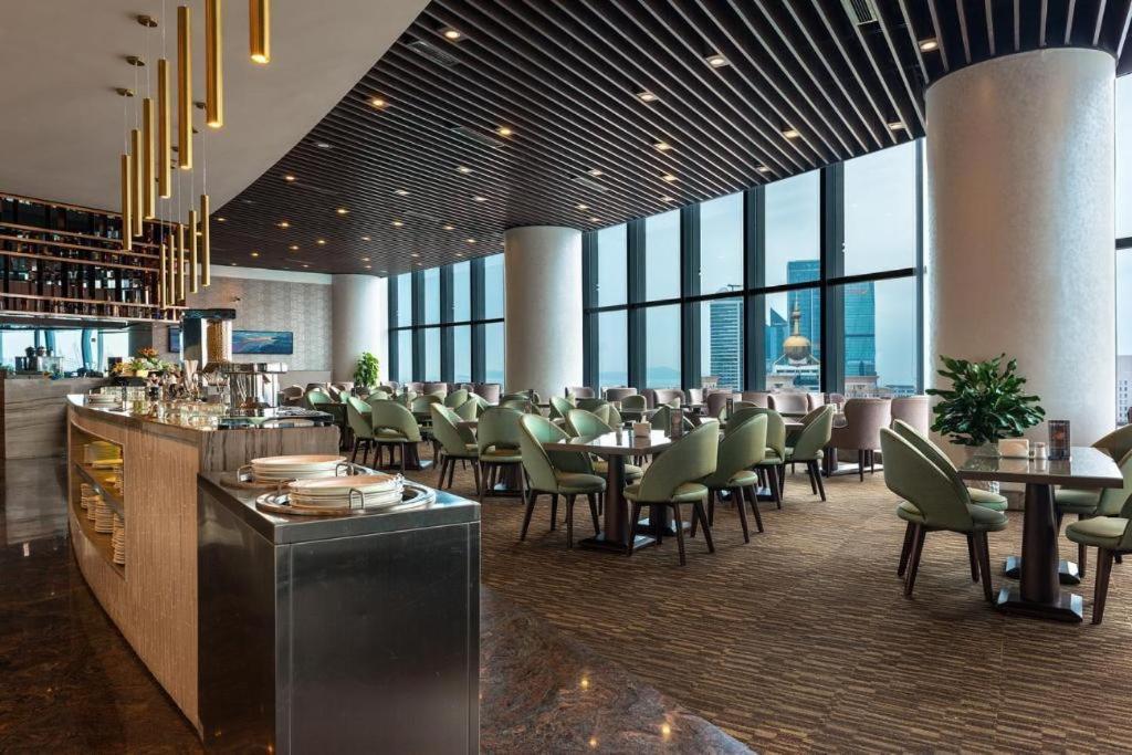 Grand Madison Qingdao Harbour-View Central（Former Qingdao Farglory Hotel） Exterior photo